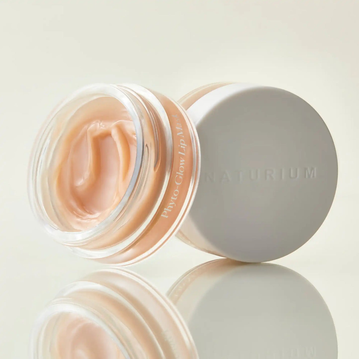 phyto-glow-lip-mask-g3 phyto-lipmask_0607-crop.webp